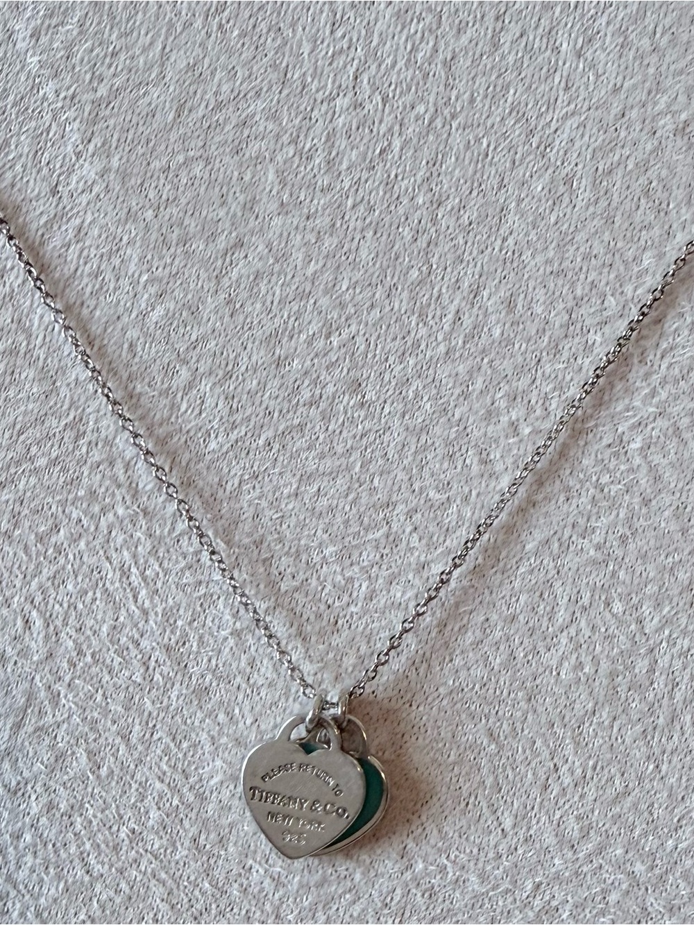 Tiffany & Co. Return to Tiffany “Tiffany Blue” Double Heart Tag Pendant, Mini - Picture 5 of 10